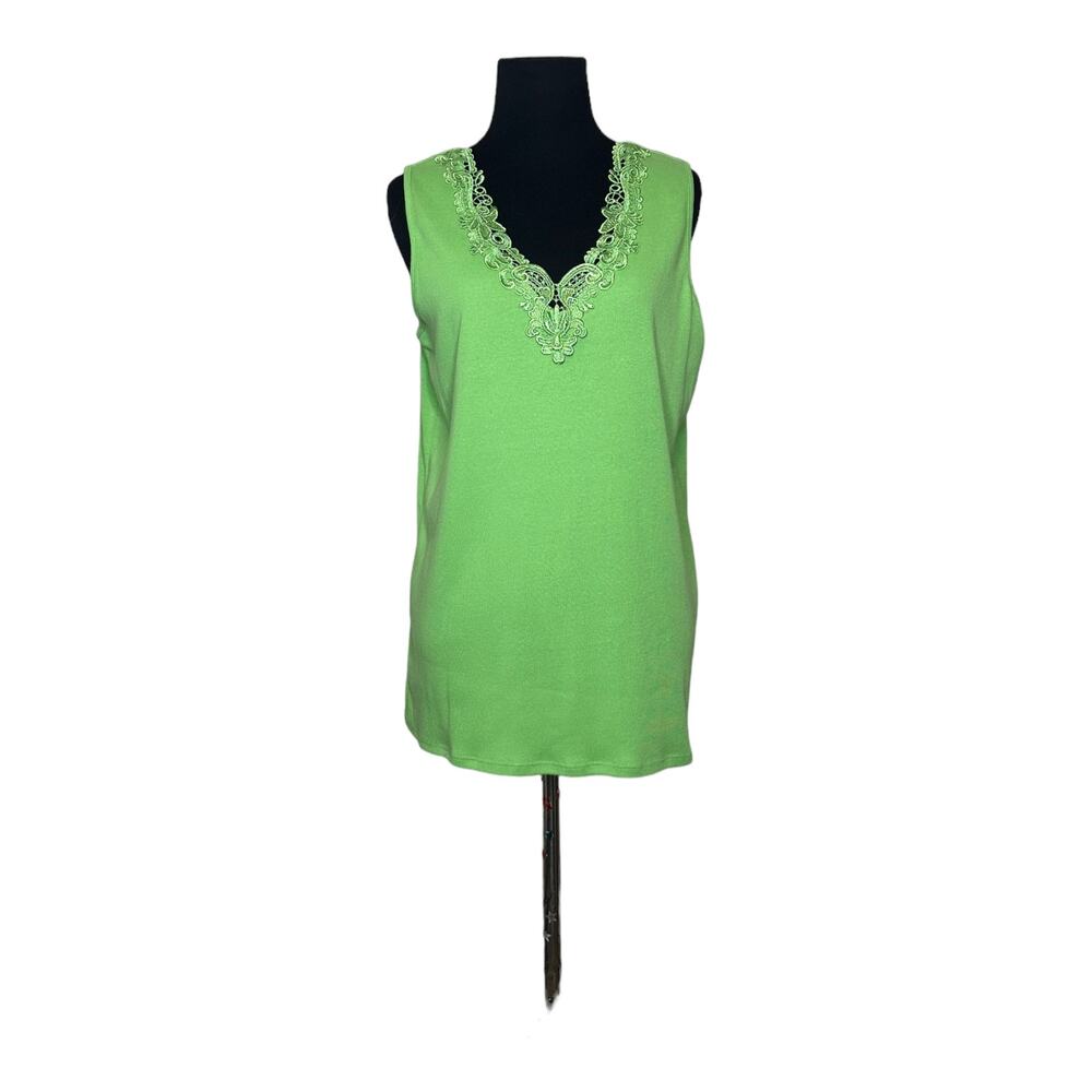 Bobbi Brooks green lace detailed knit tank top size X Large